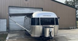 2020 Airstream Globetrotter 25FB Twin