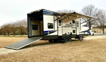 
										2019 Keystone RV Impact Vapor Lite TH 29V full									