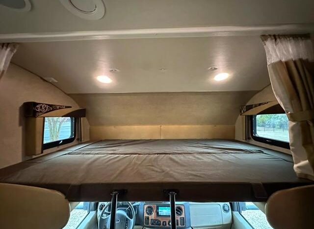 
								2014 Jayco Greyhawk 31FK full									