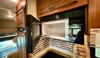 
										2014 Jayco Greyhawk 31FK full									