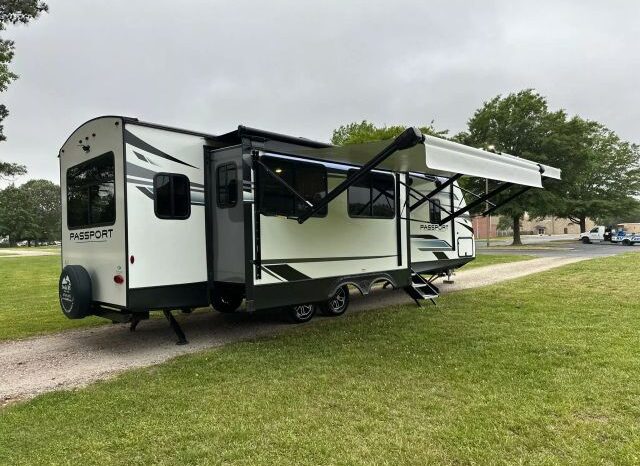 
								2022 Keystone RV PASSPORT GT SERIES 2870RL full									