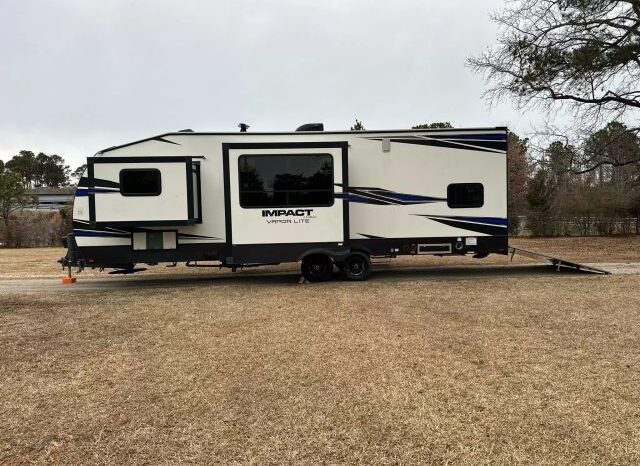 
								2019 Keystone RV Impact Vapor Lite TH 29V full									