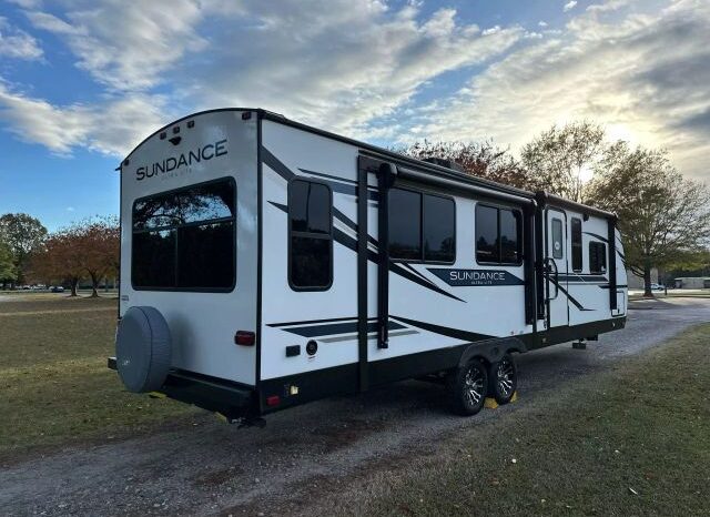 
								2021 Heartland Sundance 293RL Travel Trailer full									