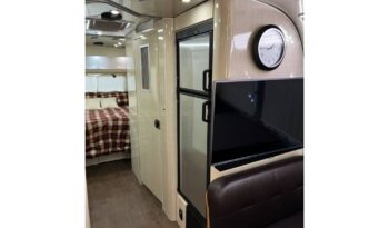 
										2016 Airstream International Serenity 30 full									