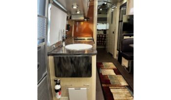 
										2016 Airstream International Serenity 30 full									