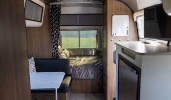 
										2023 Airstream CARAVEL 20FB Travel Trailer full									