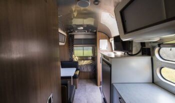 
										2023 Airstream CARAVEL 20FB Travel Trailer full									