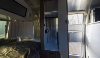 
										2023 Airstream CARAVEL 20FB Travel Trailer full									