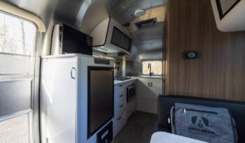 
										2023 Airstream CARAVEL 20FB Travel Trailer full									