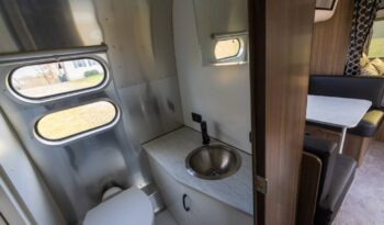 
										2023 Airstream CARAVEL 20FB Travel Trailer full									