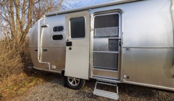 
										2023 Airstream CARAVEL 20FB Travel Trailer full									