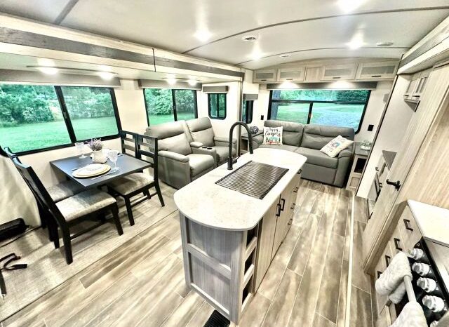 
								2022 Keystone RV PASSPORT GT SERIES 2870RL full									