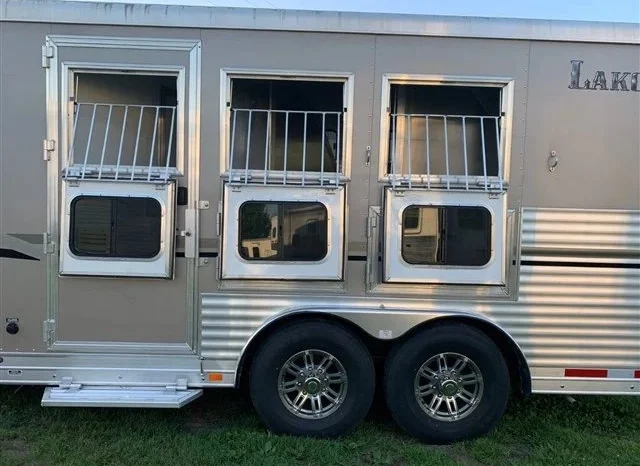 
								2014 Lakota Generator 8313 3H Gooseneck Trailer full									